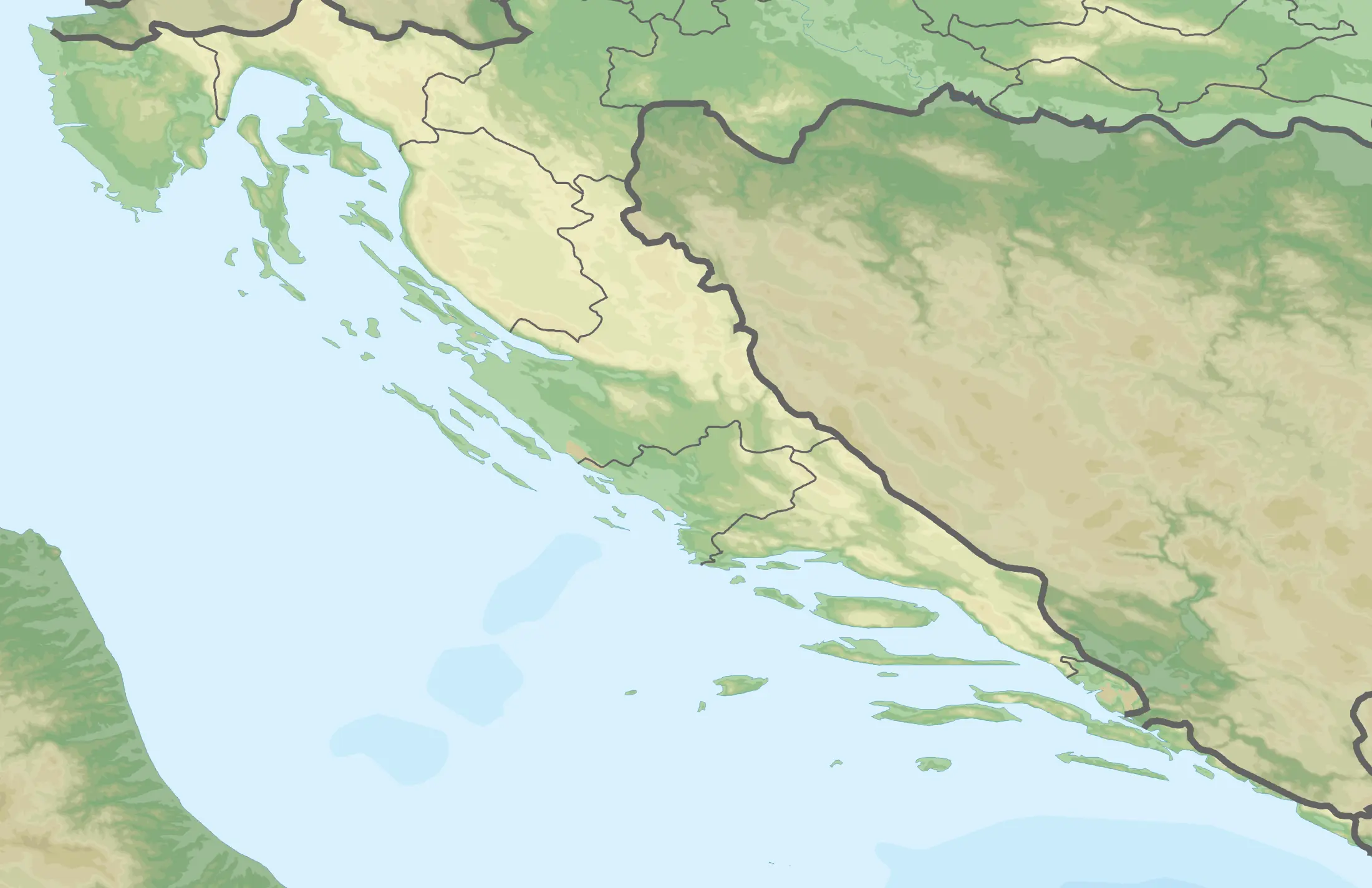 Map of Croatia showing a 21-day route from Istria via Kvarner, the Plitvice Lakes, Zadar and Split to the island of Hvar and on to Dubrovnik, with the ferry legs and the island day trip marked separately